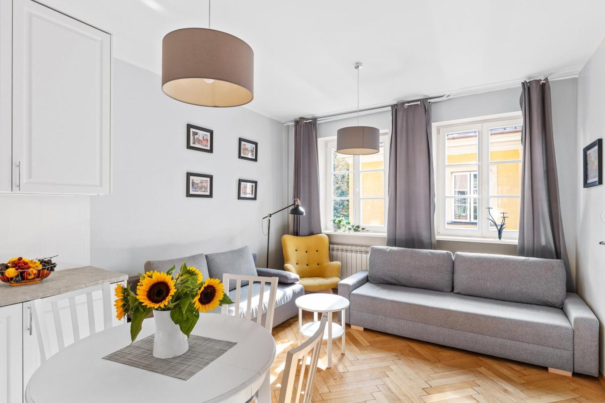 Cute Apartment In The Historic Old Town Of 바르샤바 외부 사진